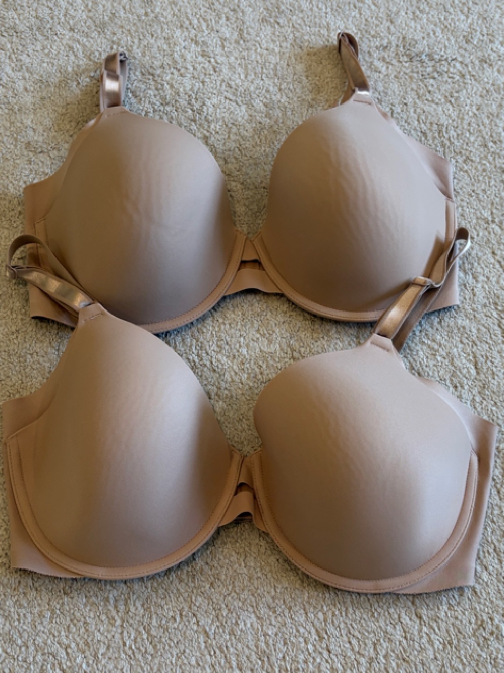 Warner’s No Side Effects Underarm Smoothing Comfort Underwire Lightly Lined Bras